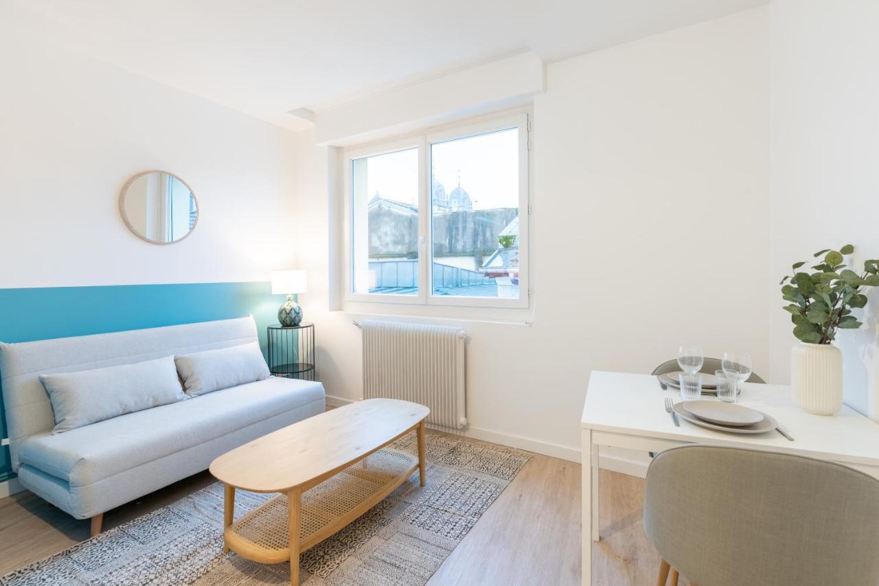 H S H Conciergerie Dax Apartment Exterior foto