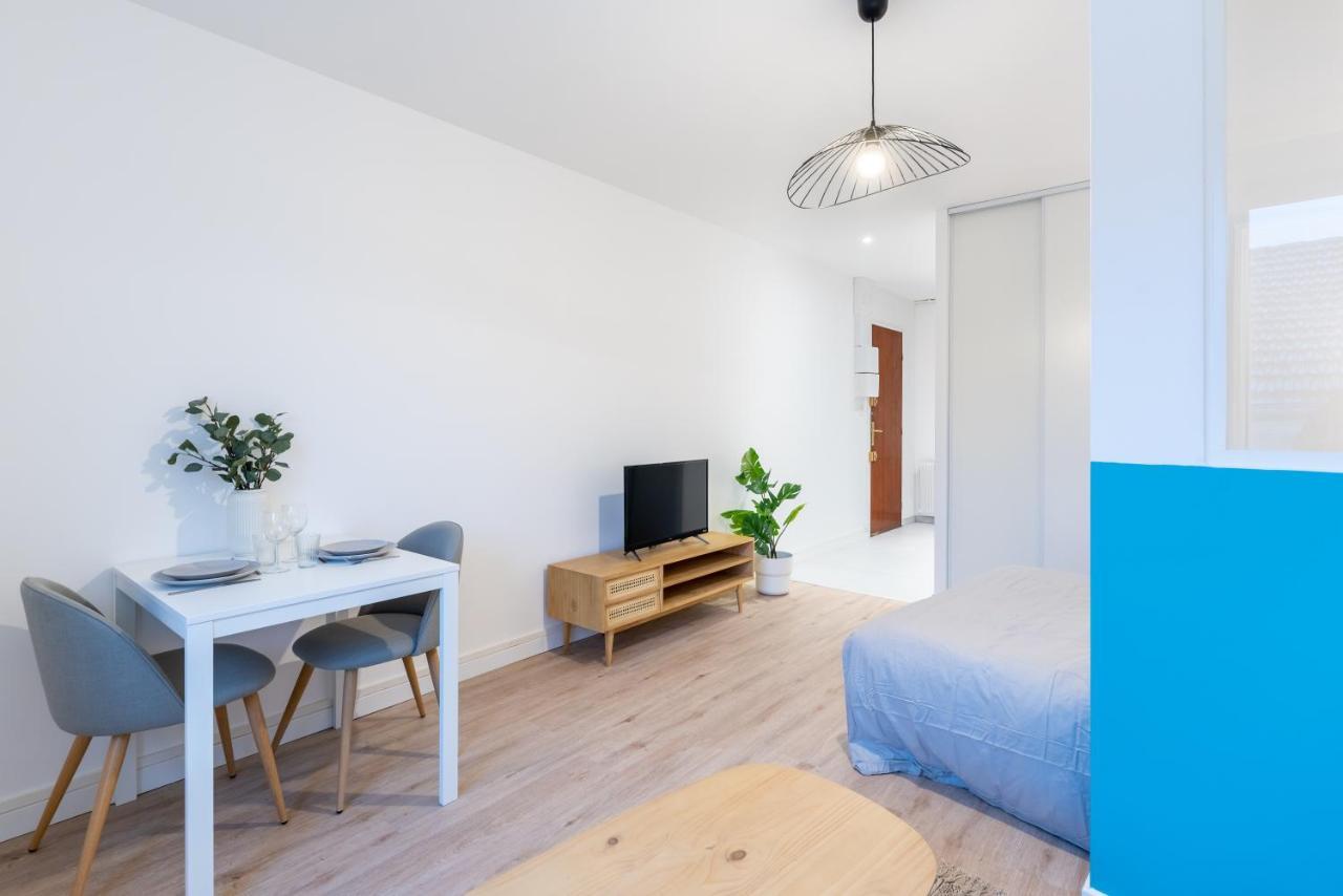 H S H Conciergerie Dax Apartment Exterior foto